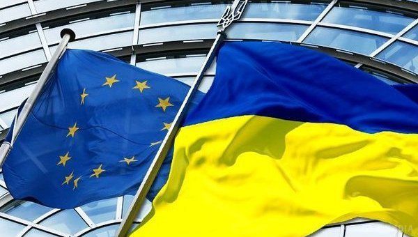  Україна-ЄС - стало відомо, про що говоритимуть на засідання Ради асоціації. У понеділок, 19 грудня, у Брюсселі українська урядова делегація візьме участь у третьому засіданні Ради асоціації Україна-ЄС