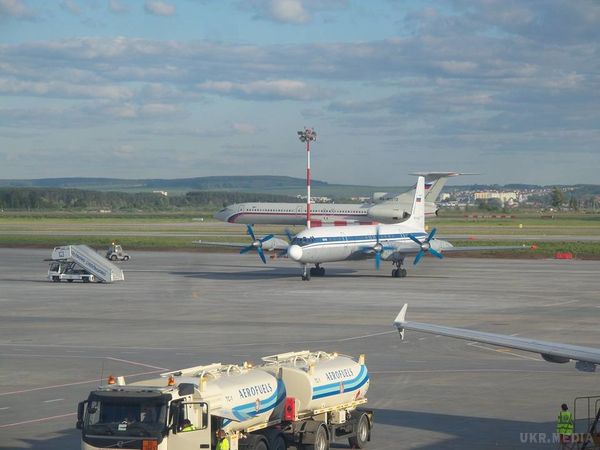 Крах російських літаків Іл-18 і Ту-154: у мережі спливло знакове фото. Знімок був зроблений за півроку до трагедій.