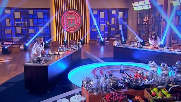 Визначився переможець шоу «МастерШеф – 6»!. Після чотирьох місяців напруженої кулінарної боротьби в суперфінал шоу «МастерШеф - 6» вийшли Катя Пєскова і Асмік Гаспарян. 