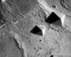 На Марсі знайшли загадкові піраміди. NASA приховує від громадськості дивовижні знахідки на Марсі - переконані уфологи