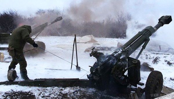 За четвер, 12 січня у зоні АТО зафіксовано рекордна кількість обстрілів - 78.(ВІДЕО).  Українській військові прийняли бої у одному із секторів зони АТО і зазнали втрат. 