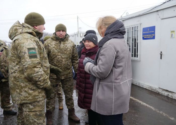 Геращенко розповіла про залучених до відновлення Донбасу переселенців (ФОТО). Перший заступник голови ВР Ірина Геращенко розповіла, на що пішли виділені для Донбасу минулого року 4 млрд грн.