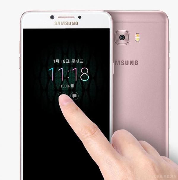 Samsung представила смартфон Galaxy Pro C7. Компанія офіційно представила модель з 5,7-дюймовим дисплеєм і металевим корпусом. 