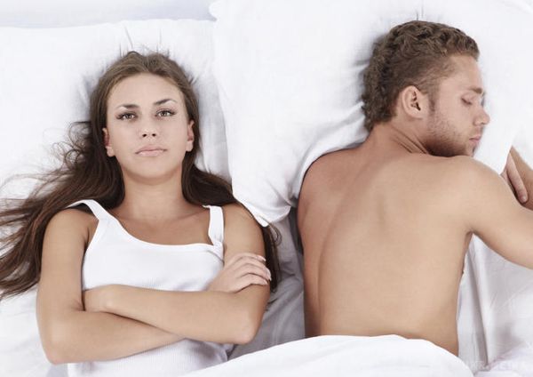 9 ознак, що вона нещаслива в ліжку. Більшість жінок не хочуть образити свого партнера, тому не зізнаються в тому, що їм не подобається в сексуальних взаєминах.