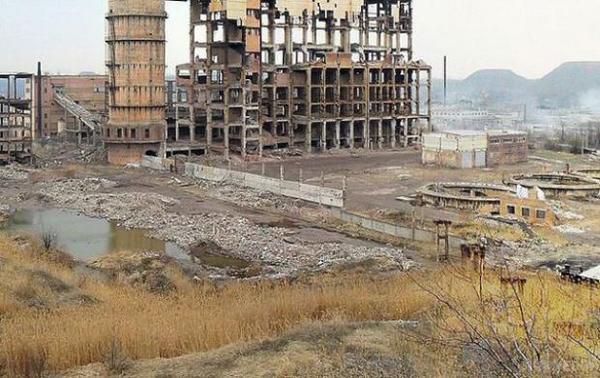 Донбас знаходиться на межі екологічної катастрофи, - ОБСЄ. Регіон під загрозою забруднення відходами фенольного заводу зі сховища в Новгородському.