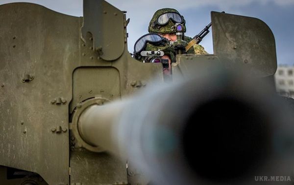 Інспекція в РФ: На кордоні скупчення артилерії. У Міноборони України не виключають, що цю техніку використовують терористичні угруповання Донбасу.