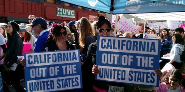 В Каліфорнії стартувала кампанія за відокремлення від США. Прихильникам Calexit необхідно протягом 180 днів зібрати підписи більш ніж 585 тисяч чоловік.