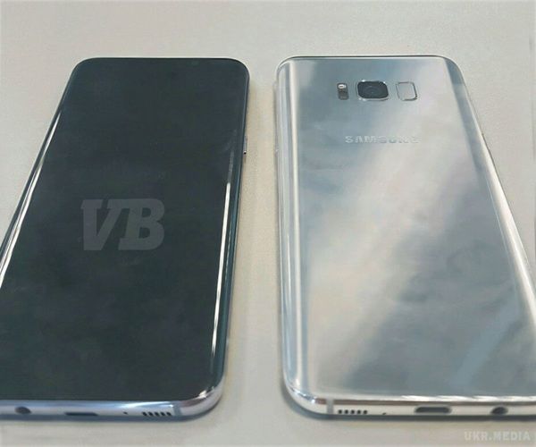 Samsung Galaxy S8 розсекретили до презентації. У мережі було опубліковано фото майбутнього флагмана корейського виробника.