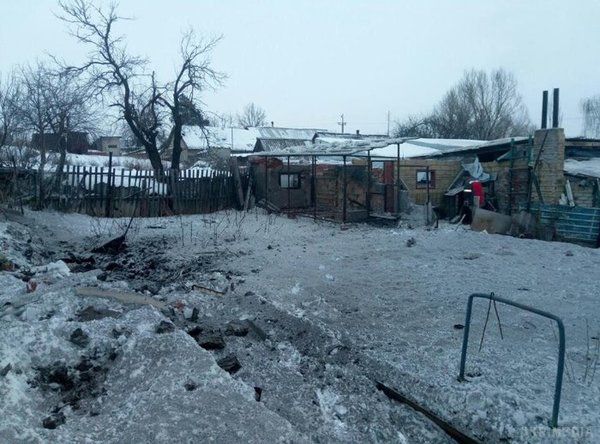 На Донбасі бойовики обстріляли житлові квартали Авдіївки, є поранені (ФОТО). Сьогодні вранці, 29 січня, проросійські бойовики обстріляли житлові квартали Авдіївки, в результаті чого були поранені два місцевих жителя.