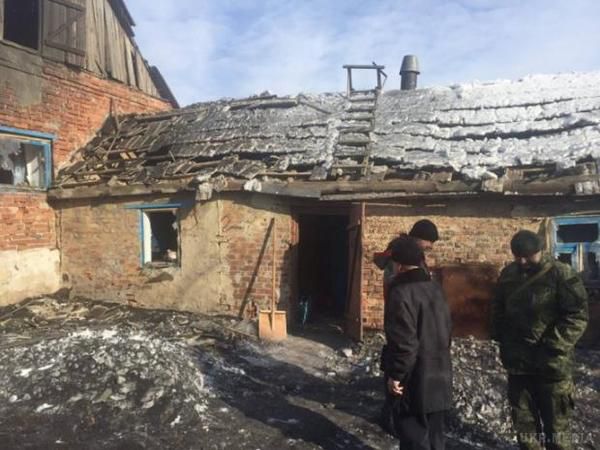 Ворог не припиняє обстріл Авдіївки, з'явилася інформація про загиблих та пораненого журналіста. У соцмережах також пишуть про загиблого працівника ДСНС і мешканку міста.