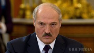 Лукашенко відкрито визнав, що Росія веде масштабну війну на Донбасі. Перед десятками журналістів та громадських діячів президент Білорусі Олександр Лукашенко заявив, що Російська Федерація воює на Донбасі.