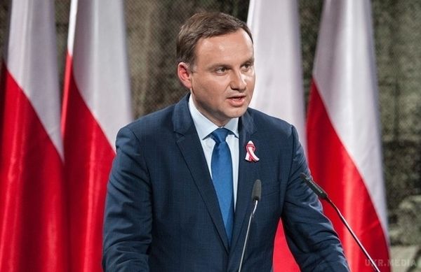 Президент Польщі нагадав Росії, що вона повинна повернути Варшаві та Україні. На переконання Анджея Дуди, безпеку формує сила, а не договори.