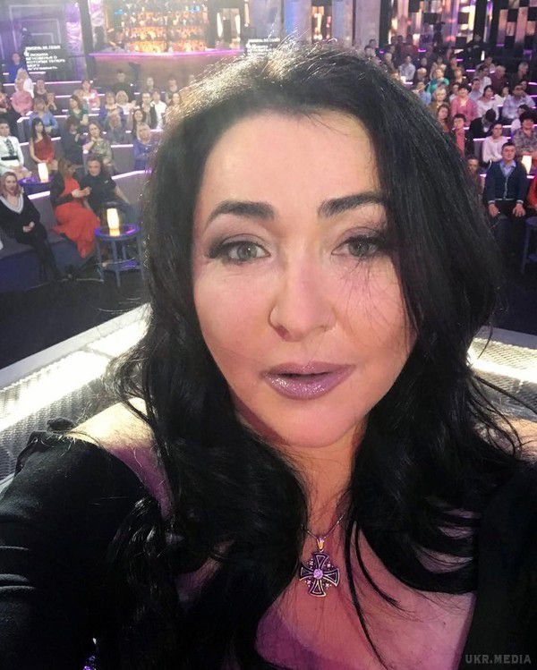 Лоліта Мілявська показала обличчя після пластичної операції. На сторінці в Instagram 53-річна артистка похвалилася молодим видом