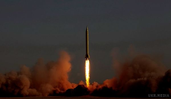Сеул: Північна Корея запустила балістичну ракету. Як повідомляє влада Південної Кореї, ракета пролетіла на схід в бік Японського моря протягом близько 500 км.