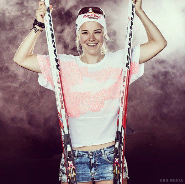 Як німецька біатлоністка оголилася для Playboy (Фото 18+). 23-річна німецька біатлоністка Міріам Гесснер, в активі якої два «золота» чемпіонатів світу, взяла участь у фотосесії всесвітньо відомого журналу. Правда, сталося це ще під час сочинської Олімпіади в 2014 році.