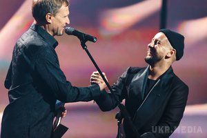 MONATIK заспівав разом з Олегом Скрипкою (відео). MONATIK отримав премію YUNA за "Кращий відеокліп" і "Кращий альбом" 2016 року.