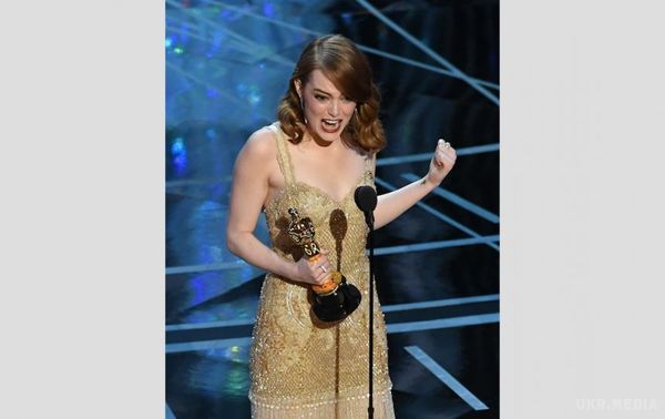 Оскар-2017: Емма Стоун стала кращою актрисою року. Американська Академія кінематографічних мистецтв і наук присудила "Оскара" в номінації "Краща актриса" Еммі Стоун.
