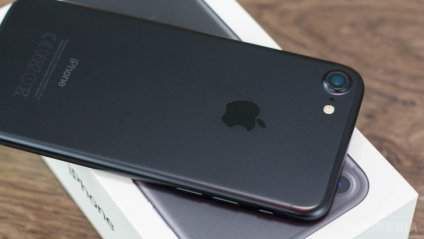 Розкрито нові подробиці про iPhone 8. В Apple можуть відмовитися від iPhone з 32 ГБ пам'яті.