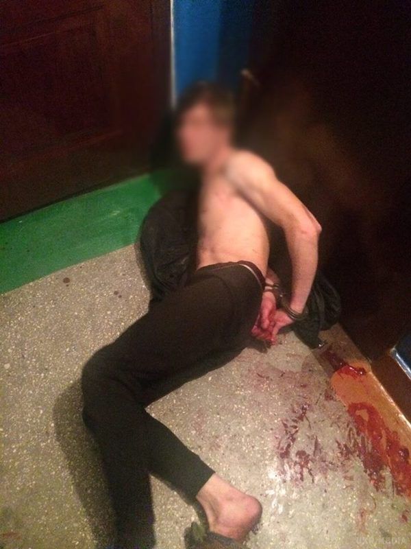 Наркоман зґвалтував і вбив дівчину, потім взявся за бабусю (18+). Увечері, 27 лютого, в Мирнограді Донецької області 24-річний наркоман привів у квартиру дівчину, зґвалтував і жорстоко її вбив.