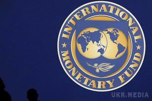 МВФ і Україна підписали меморандум. Підписання документа відкриває шлях для виплати Києву чергового траншу