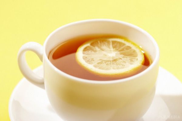  З чим краще, а з чим не можна пити чай - ламання традицій. Виявляється більшість звичок некорисні, а деякі відверто шкідливі, заявляють дієтологи.