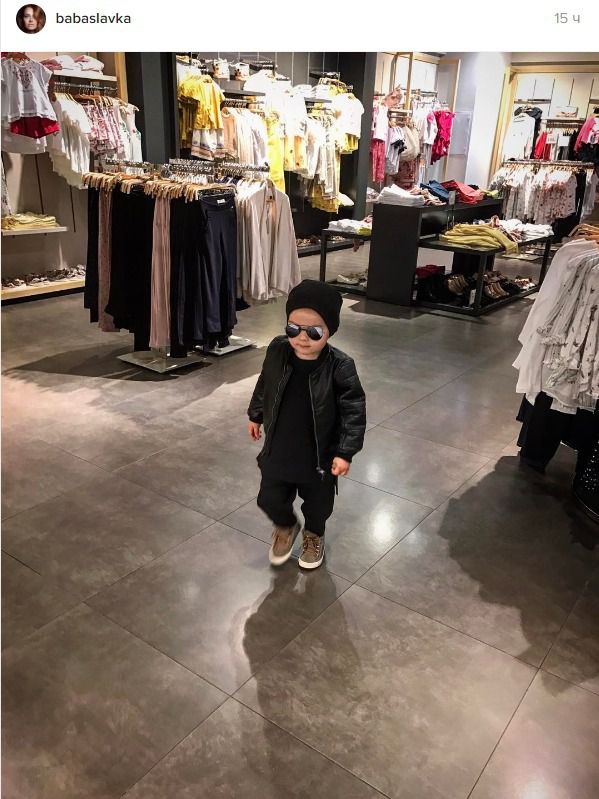 "НеАнгел" Слава показала сина-модника. Співачка поділилася у мережі зворушливим фото маленького Леона.