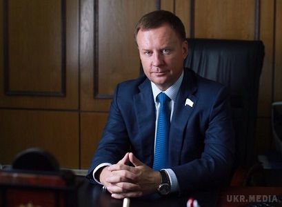 Вороненков був важливим свідком у справі Януковича, – речник МВС. Вороненков був важливим свідком у справі, яку розслідує військова прокуратура щодо держзради президента Януковича. 