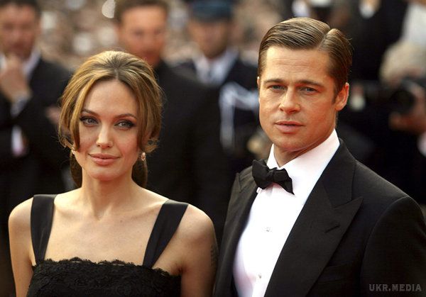 Анджеліна Джолі помирилася з Бредом Піттом. Голлівудська пара навчилася спілкуватися без взаємних образ.