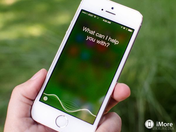 Голосовий помічник iPhone врятував життя матері двох дітей. Siri, голосовий помічник, вбудований в пристрої Apple, допомага чотирирічному хлопчикові подзвонити в поліцію і викликати швидку під час нападу у матері.