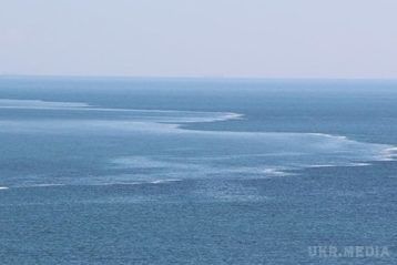 В Одесі зафіксували метеорологічне цунамі (відео). Метеорологічне цунамі зафіксували у морі поблизу Люстдорфу.