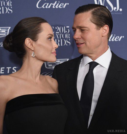 Бред Пітт хоче помиритися з Анджеліною Джолі. Розлучення Анджеліни Джолі (Angelina Jolie) і Бреда Пітта (Brad Pitt) хоч і наробив багато шуму, але пройшов доволі мирно.