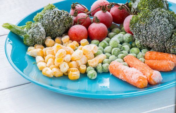 заморожені фрукти та овочі виявилися корисніше свіжих