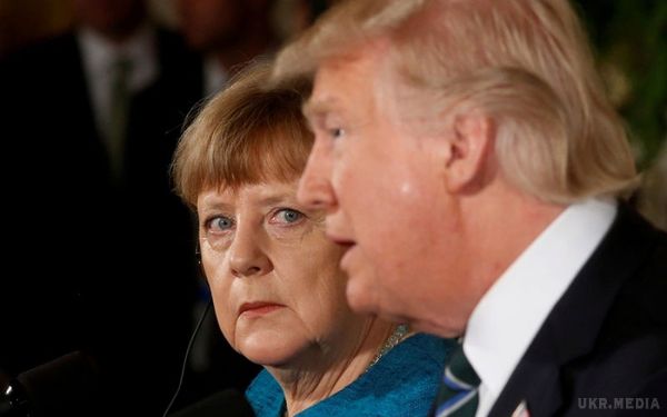 Трамп і Меркель поговорили про ситуацію на Донбасі. Подробиці телефонної розмови лідерів країн не розкриваються.