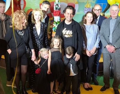 Пугачова вразила всіх короткими шортиками на дні народження внучки. В Instagram з'явилися фотографії з святкування 5-річчя дочки Крістіни Орбакайте.