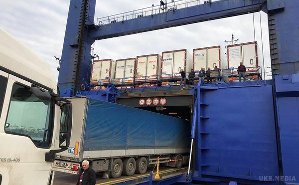 Туреччина і Україна стає ближче завдяки прямому поромному сполученню. 9 квітня відправлено перший рейс в порт Одеси.