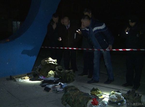У Вінниці внаслідок вибуху загинув військовий, ще троє осіб поранені - поліція. Попередньо вибухнув предмет, схожий на гранату,