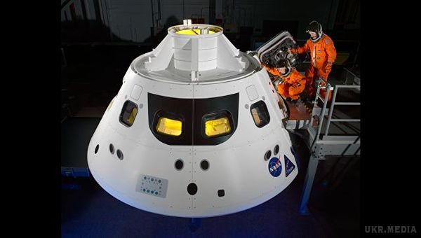 У NASA розповіли про проблеми створення корабля для польоту на Марс. Аудитори НАСА рекомендують агентству відкласти час запуску корабля Orion в його перших двох місіях з-за технічних і фінансових проблем", які перешкоджають запуску корабля до Місяця в жовтні або листопаді 2018 року.