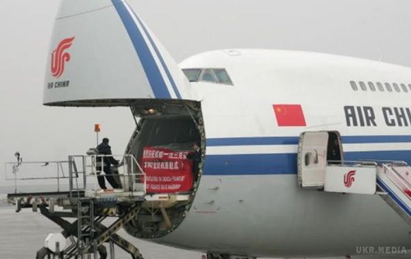Китай раптово припинив авіасполучення з КНДР. Причина припинення польотів не повідомляється.