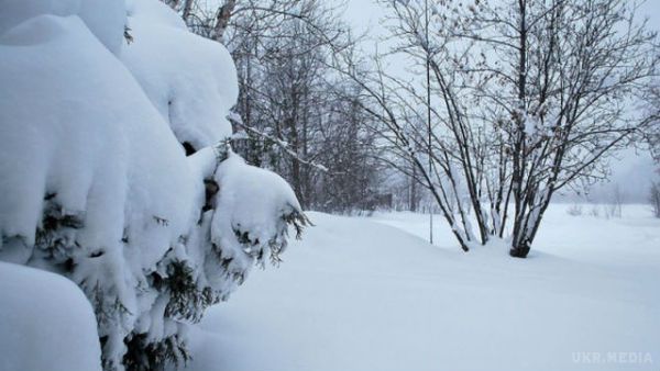 Канаді загрожує зимовий шторм. Громади на північ від Пасу і Вінніпегу знаходяться під загрозою снігопадів і зимових штормів з п'ятниці.