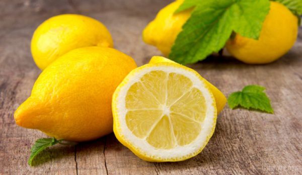10 корисних причин, щоб їсти лимонну цедру
