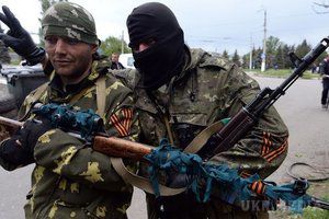 У Донбасі п'яні бойовики здійснили напад на магазин. Злочинцями виявилися озброєні дезертири.