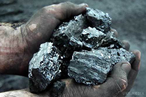 РФ стала основним постачальником вугілля в Україну. Імпорт вугілля з Росії склав 221 тисячу тонн при загальному обсязі імпорту в 413 тисяч тонн.