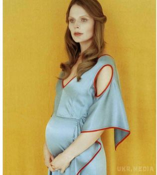 "Шикарна": вагітна Фреймут порадувала шанувальників новою фотографією. Зовсім скоро Ольга Фреймут втретє стане мамою, а поки ведуча радує своїх передплатників новими знімками в положенні. 