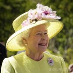 21 квітня - День народження королеви Єлизавети II. А цікаво, як це — відзначати свій День народження ось вже більше 50-ти років двічі на рік? 