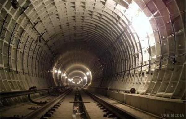 Бескидський тонель, це справді вікно у Європу. Повноцінна експлуатація Бескидського тунелю стане можлива у другому кварталі 2018 року. 