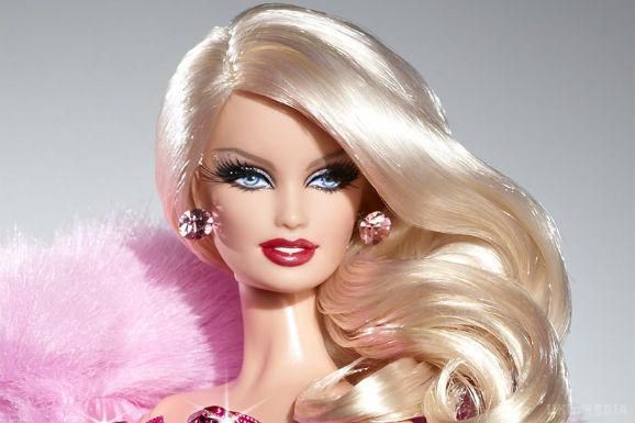 Американка витратила стан на пластику заради зовнішності ляльки Барбі. Мешканка Лос-Анджелеса (американський штат Каліфорнія) витратила понад 32 тисяч доларів, щоб добитися схожості з лялькою Барбі.