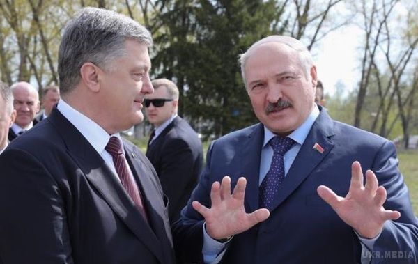 Лукашенко: Готові приїхати в Україну на тракторі. Білоруський лідер запевнив українського президента в надійній дружбу.