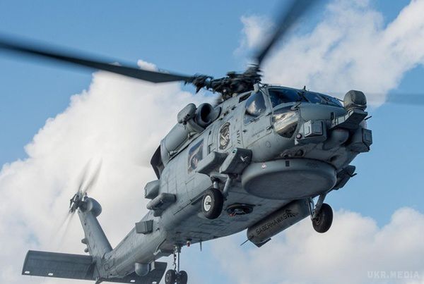 Американський військовий вертоліт розбився біля острова в Тихому океані. Військові проводять розслідування інциденту.