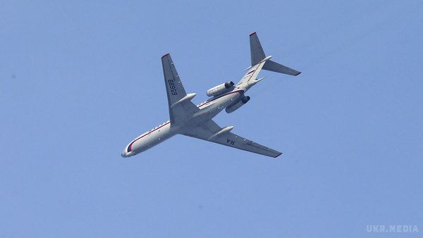 Аварія Ту-154 над Сочі: ЗМІ назвали причину. Летівши до Сирії, російський військовий літак Ту-154 розбився через перенавантаженість.