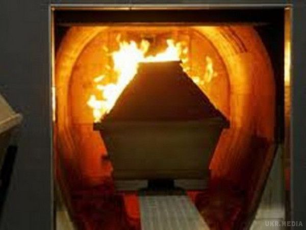 У США з через огрядного небіжчика загорівся крематорій. В американському штаті Огайо в Цинциннаті, в момент кремації останків людини з ожирінням виникла пожежа в крематорії. 